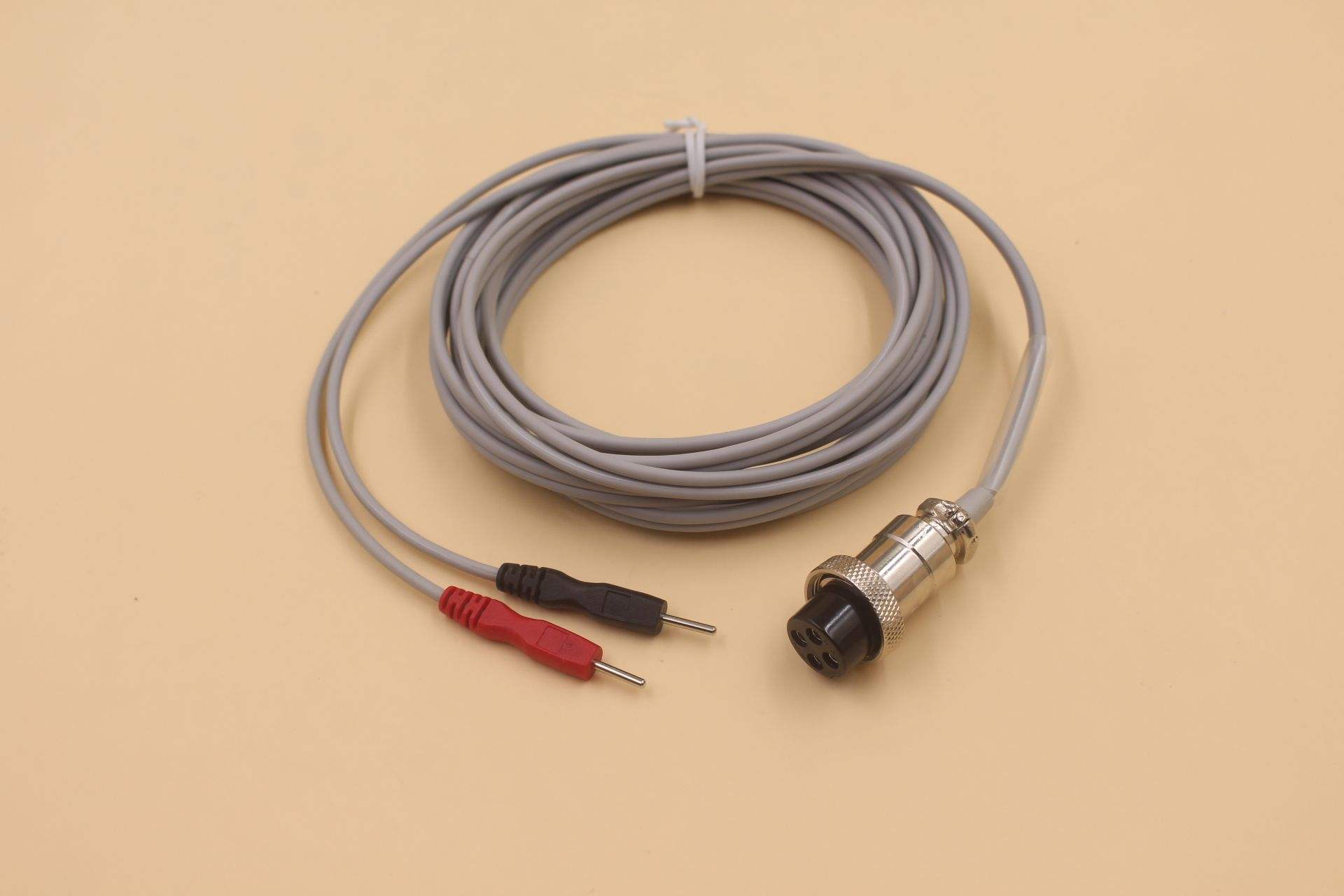 医用线束由什么组成